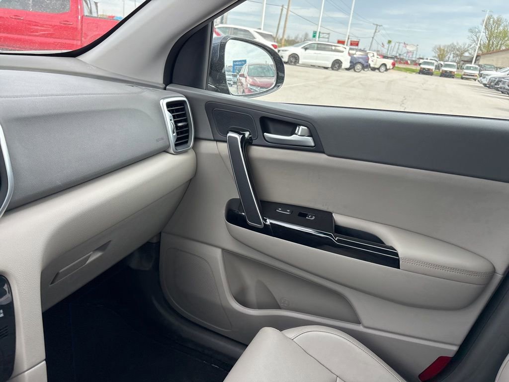 Used 2019 Kia Sportage EX w/ EX Premium Package AWD/4WD image 35
