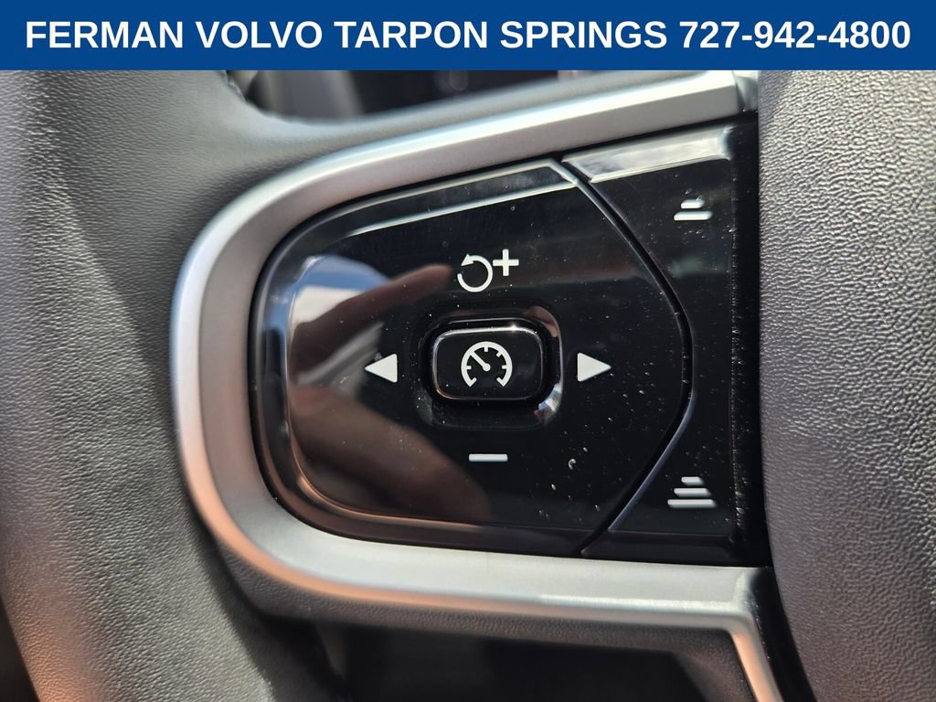 New 2026 Volvo XC60 B5 Plus w/ Protection Package Premier AWD/4WD image 29
