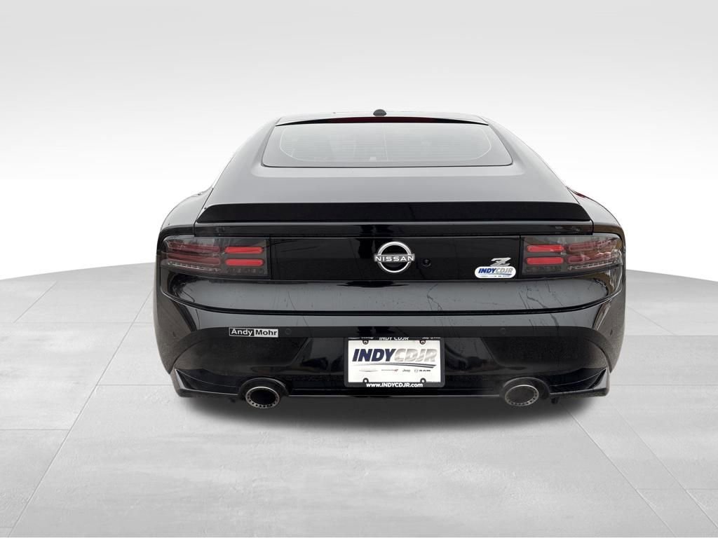 Used 2025 Nissan Z Performance w/ Floor Mat Package image 5