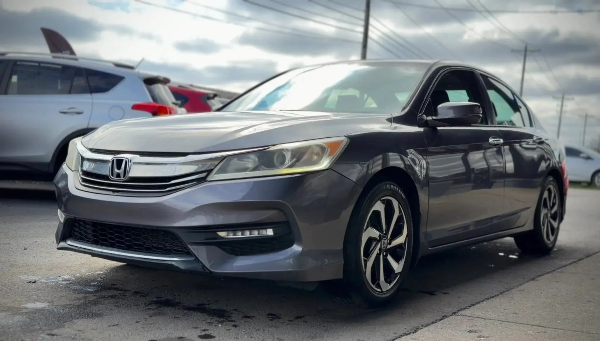 Used 2016 Honda Accord EX image 5