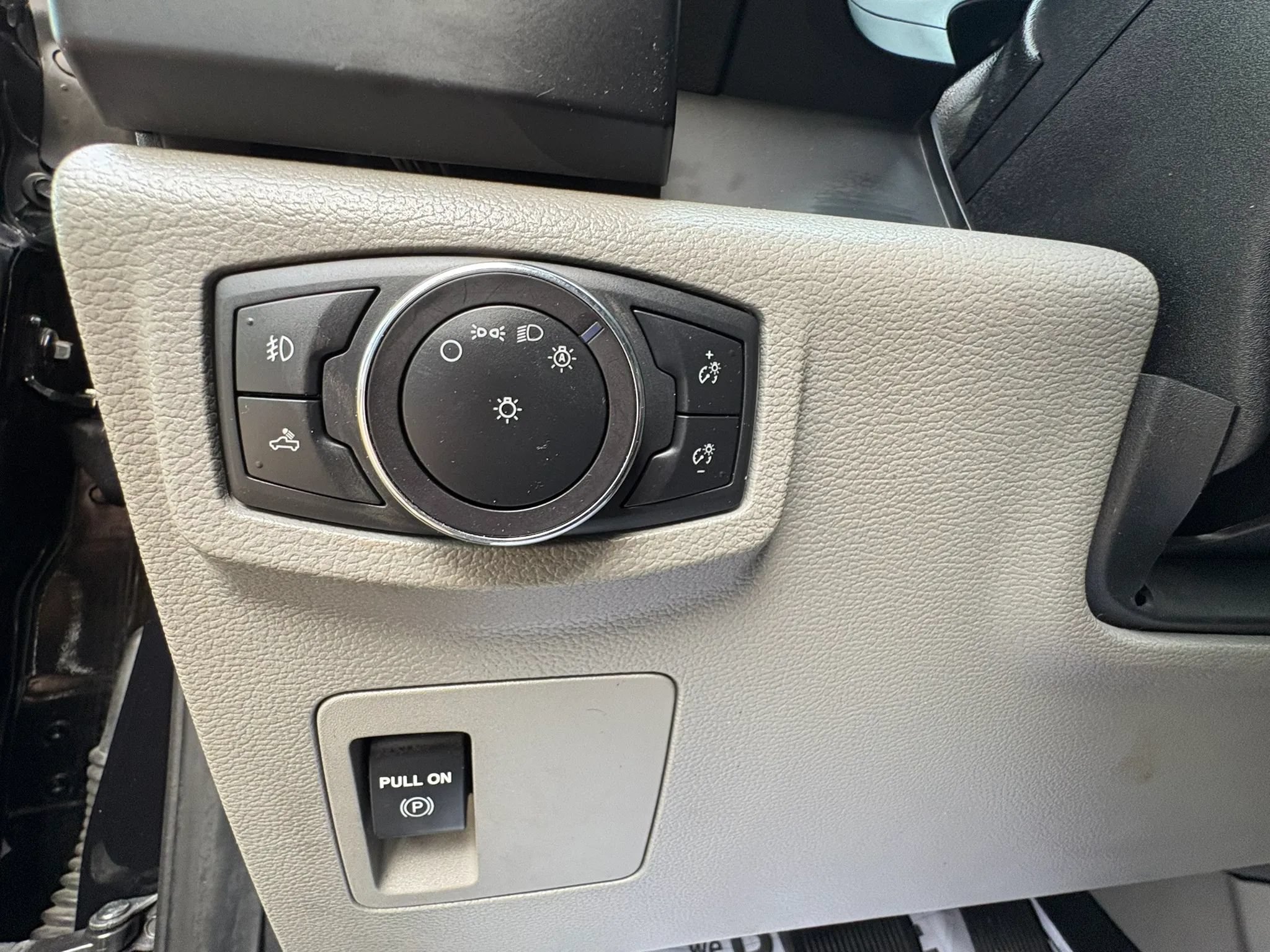 Used 2019 Ford F150 XL w/ Equipment Group 101A Mid AWD/4WD image 26