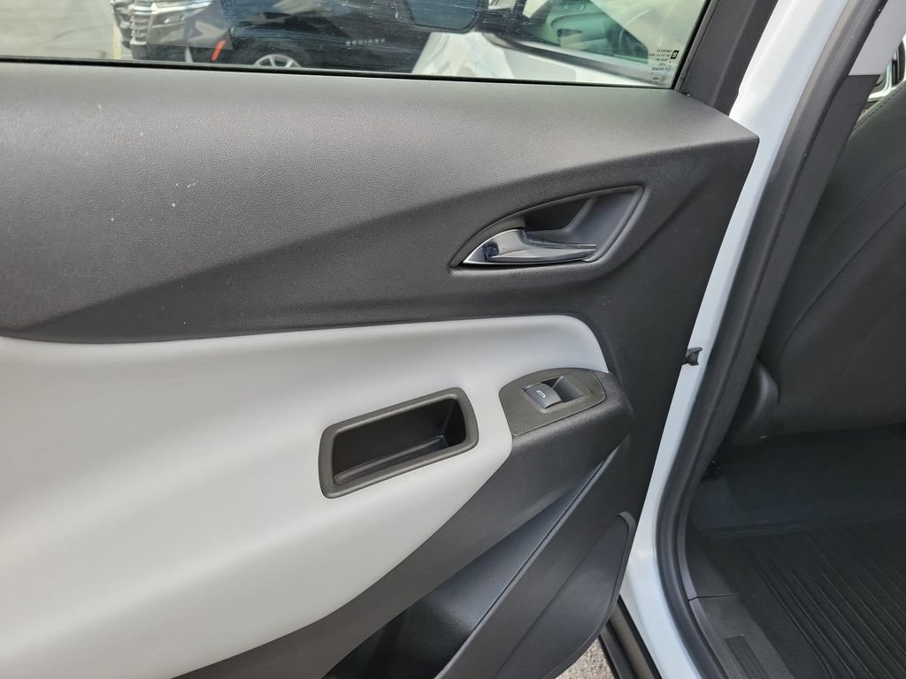 Used 2023 Chevrolet Equinox LS w/ LS Convenience Package AWD/4WD image 18