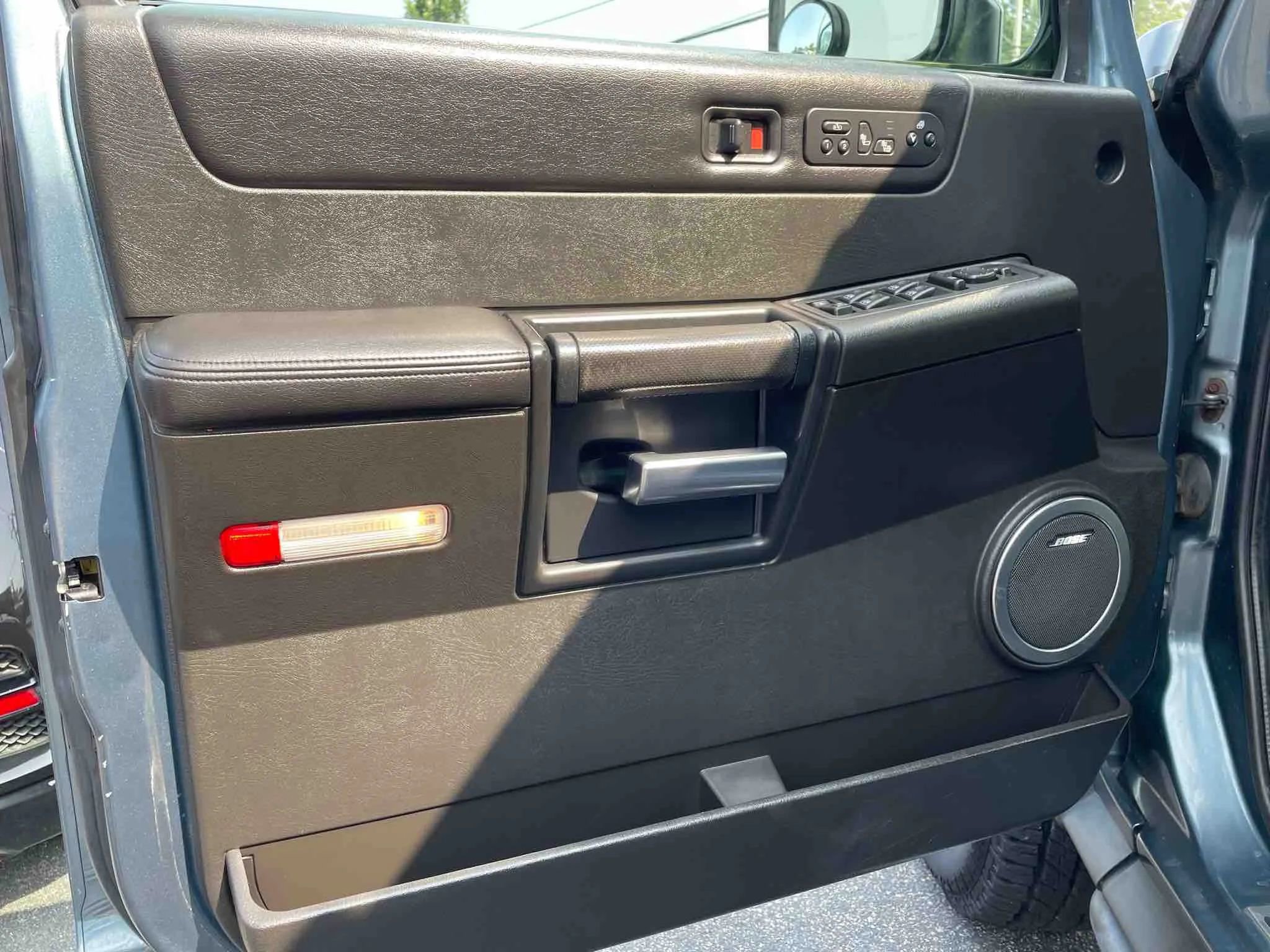 Used 2006 HUMMER H2 SUT image 23