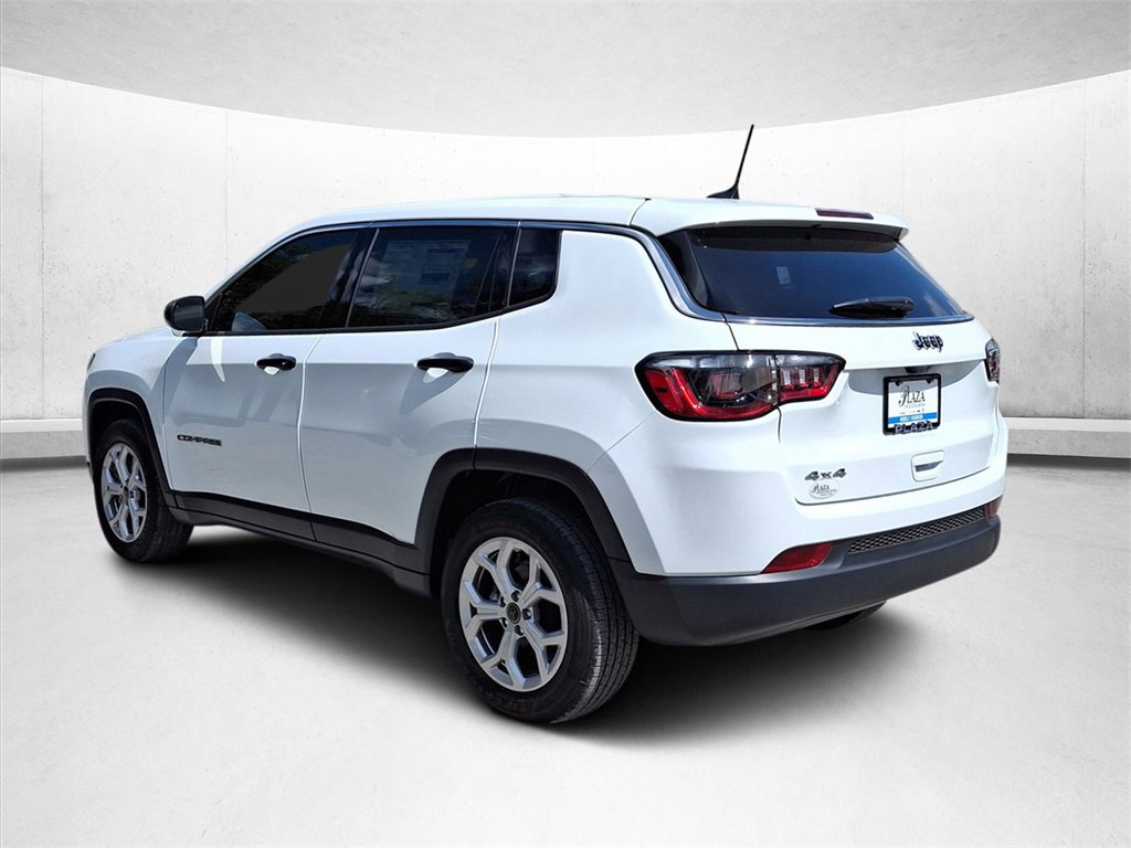 New 2025 Jeep Compass Sport image 5