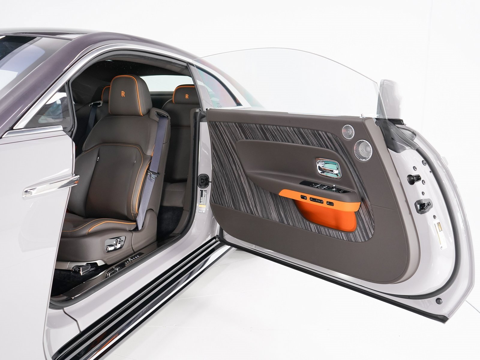 New 2025 Rolls-Royce Spectre w/ Spectre Launch Package image 9