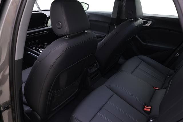 Used 2025 Audi A5 2.0T Premium w/ Convenience Package image 11