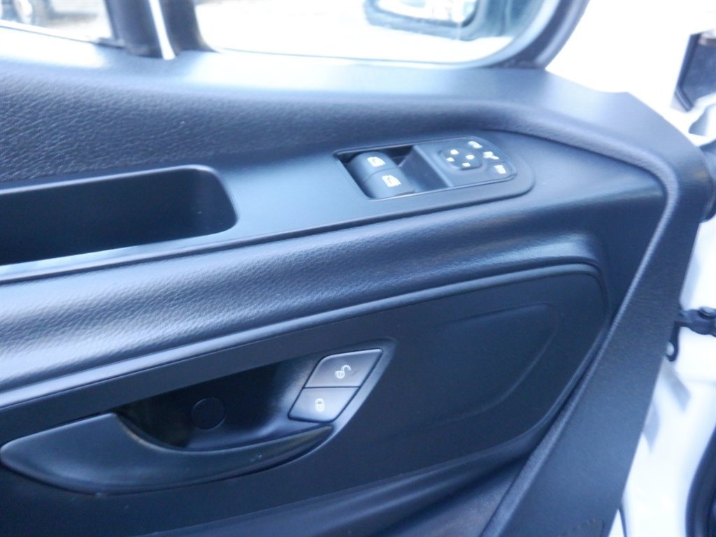 Used 2021 Freightliner Sprinter 2500 image 16