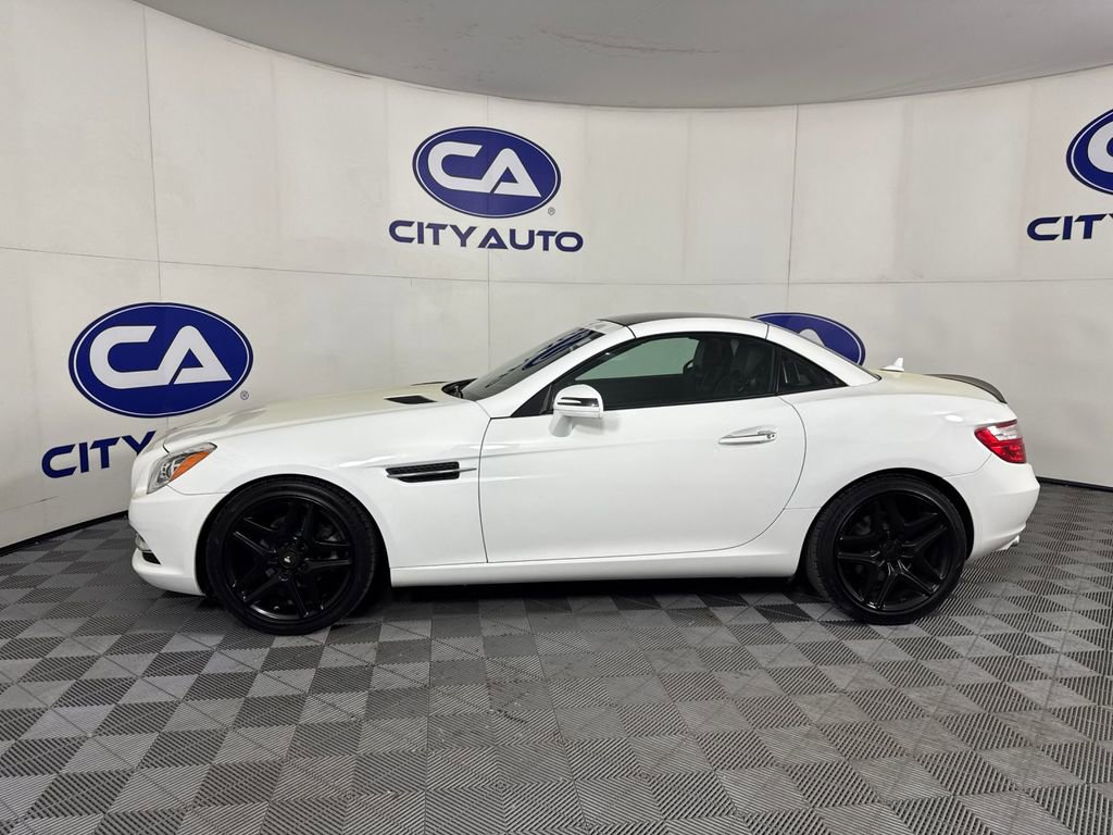 Used 2014 Mercedes-Benz SLK 250 image 5
