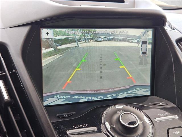 Used 2018 Ford Escape Titanium FWD image 16