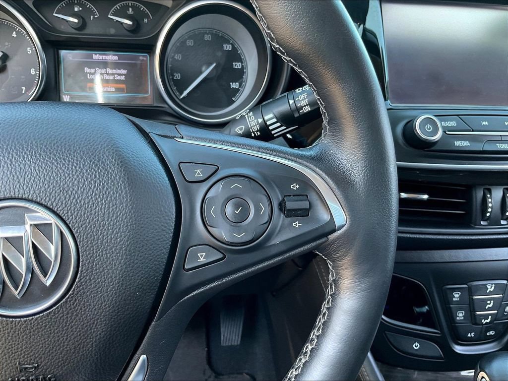 Used 2020 Buick Envision Essence AWD/4WD image 14