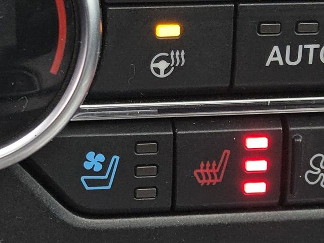 Used 2018 Ford Expedition Max Limited w/ Equipment Group 301A image 8