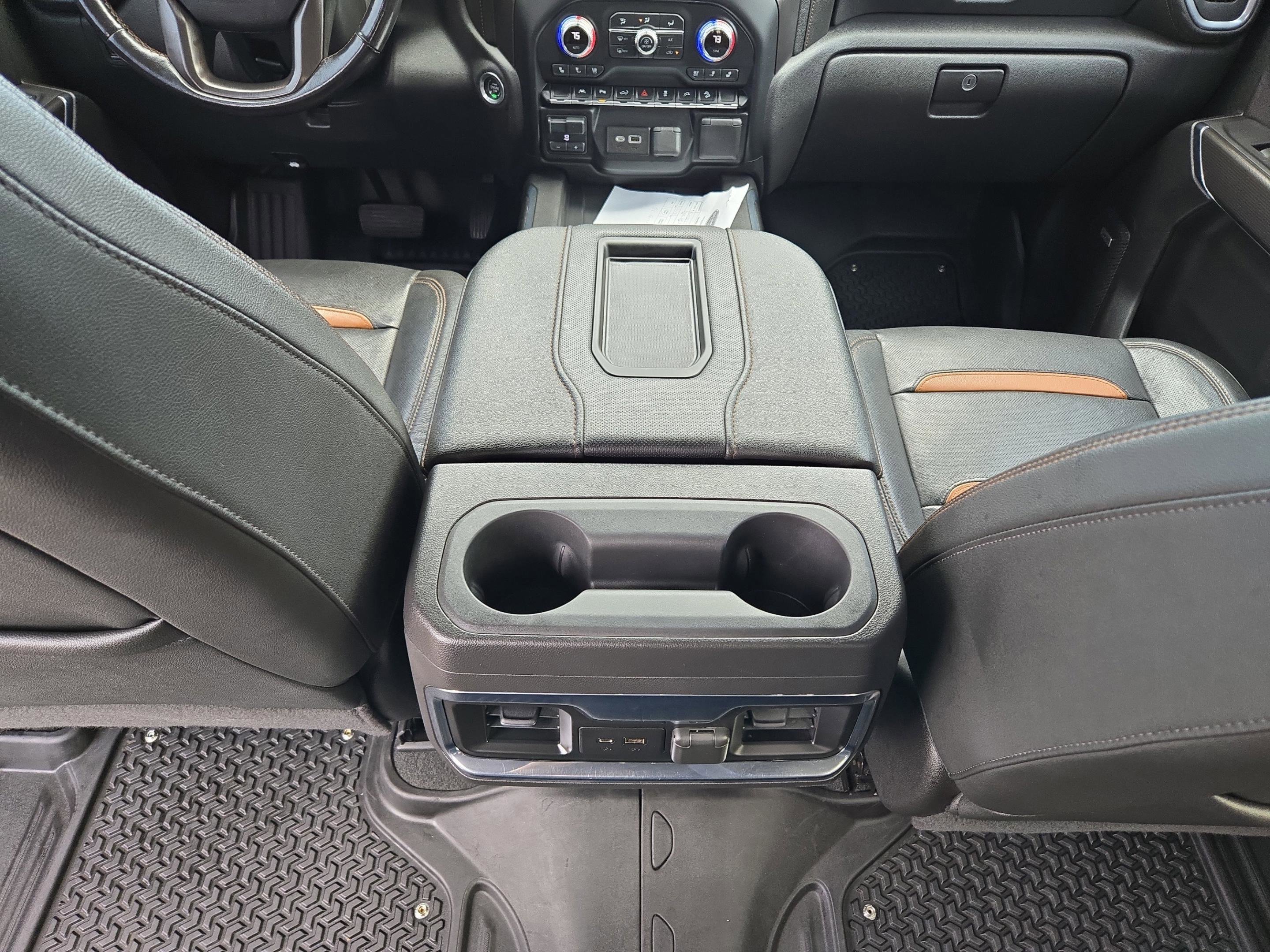 Used 2022 GMC Sierra 1500 AT4 w/ AT4 Premium Package image 11