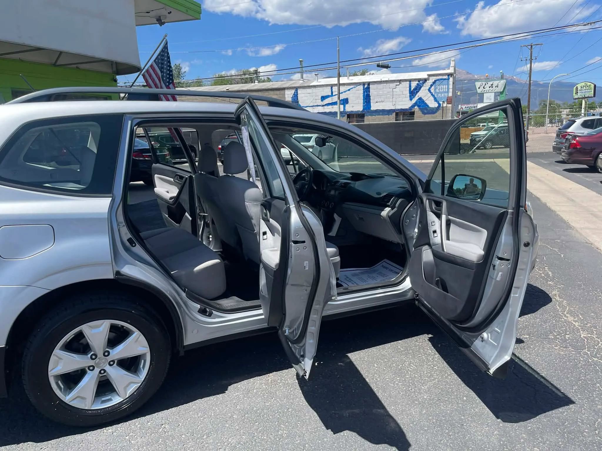 Used 2015 Subaru Forester 2.5i w/ Alloy Wheel Package AWD/4WD image 16