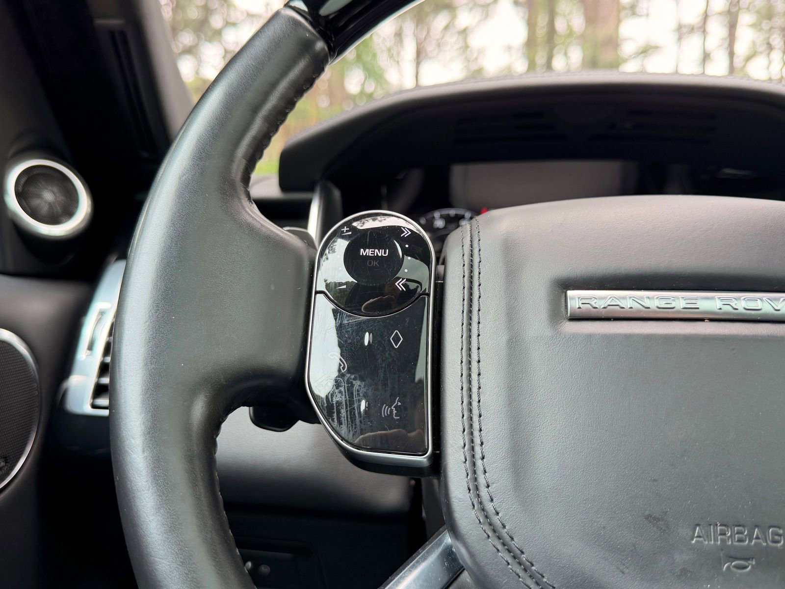 Used 2021 Land Rover Range Rover AWD/4WD image 23