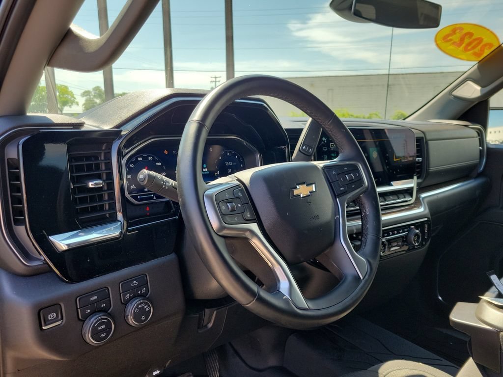 Certified 2023 Chevrolet Silverado 1500 LT AWD/4WD image 21