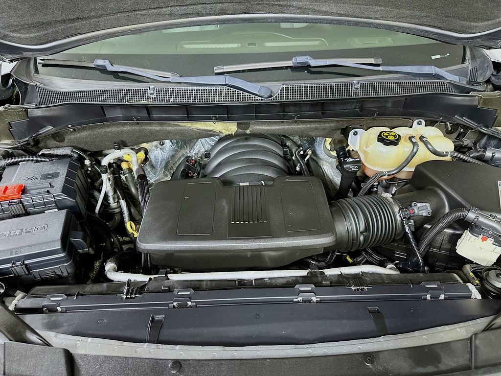 Used 2021 Chevrolet Tahoe LT w/ LT Signature Package RWD image 9