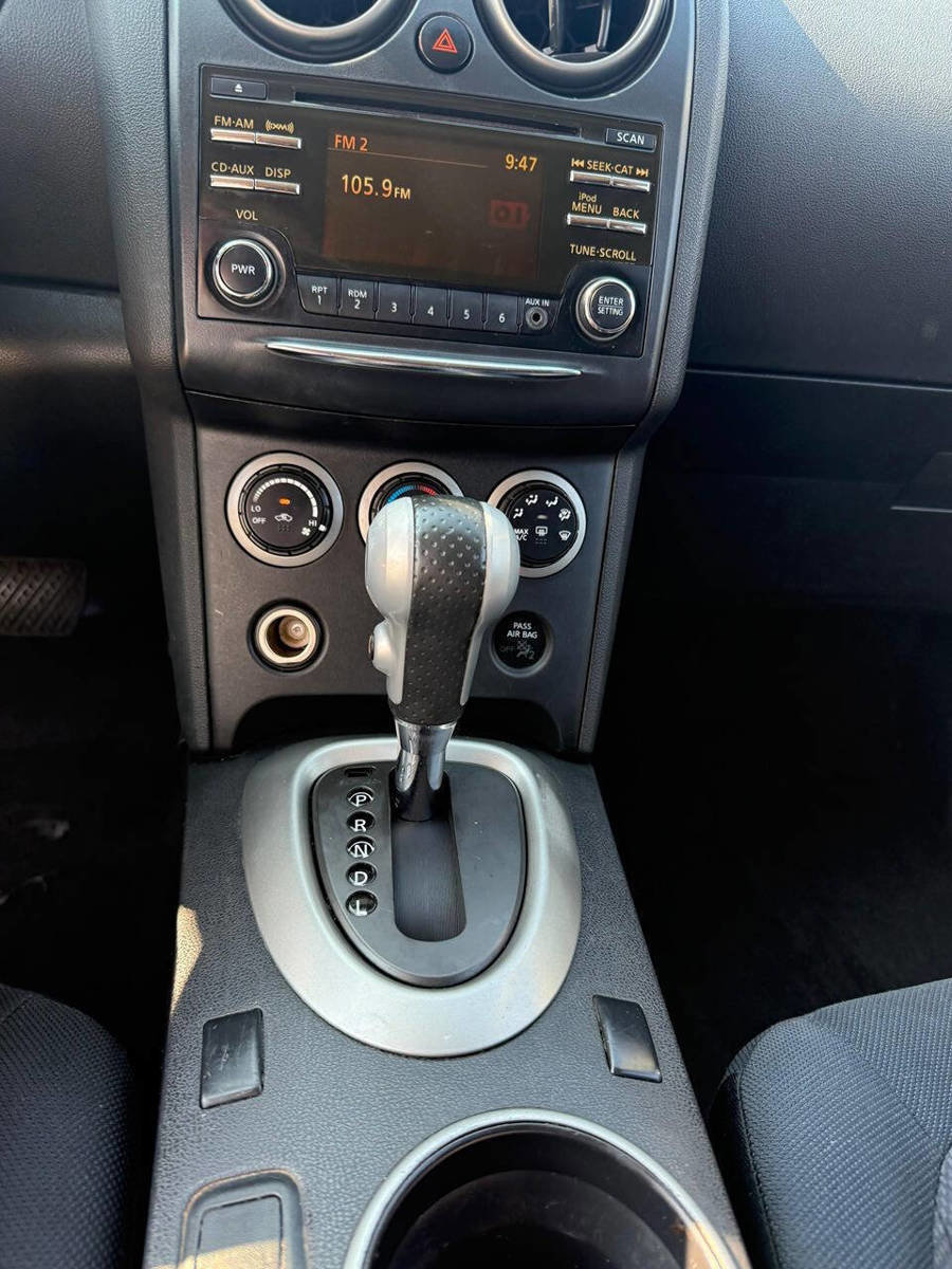 Used 2012 Nissan Rogue S w/ Special Edition Pkg image 23