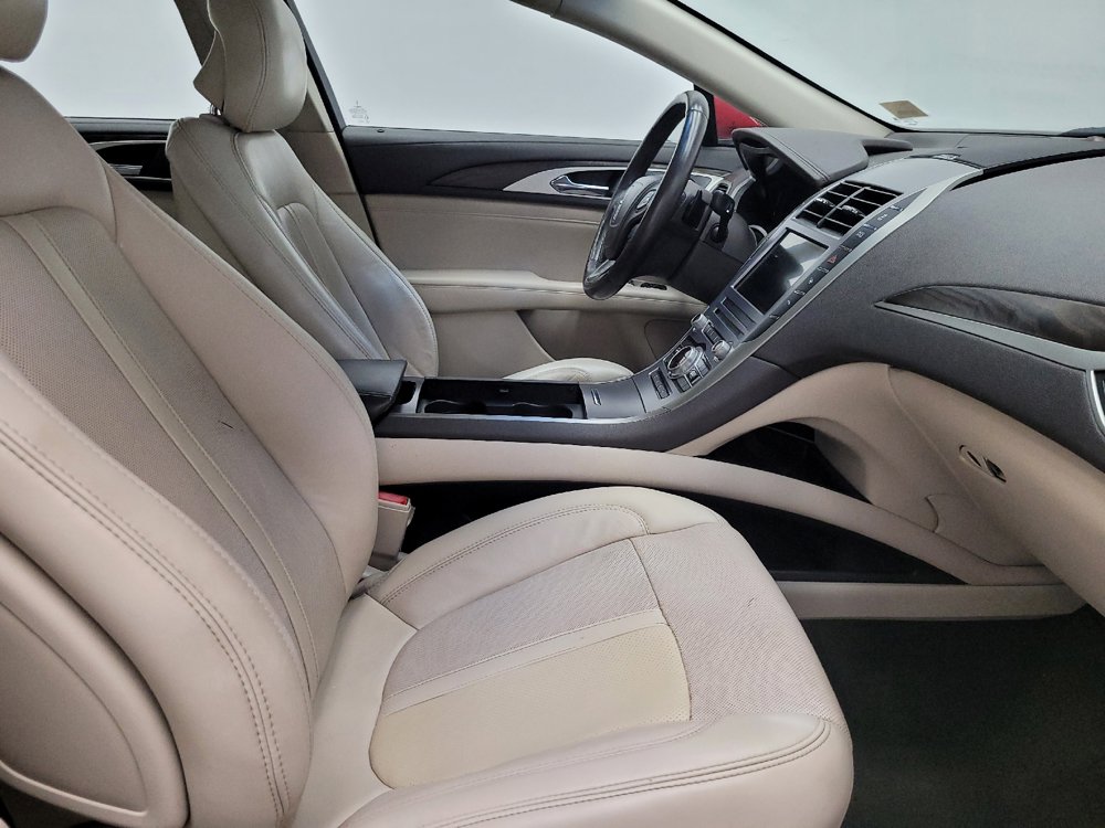 Used 2019 Lincoln MKZ Reserve FWD image 21