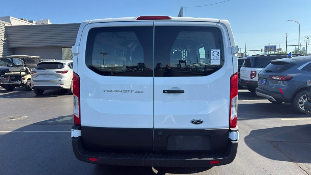 Used 2025 Ford Transit 250 Low Roof w/ Exterior Upgrade Package RWD image 4