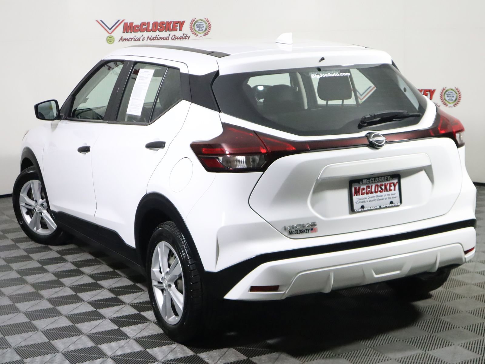 Used 2022 Nissan Kicks S image 12