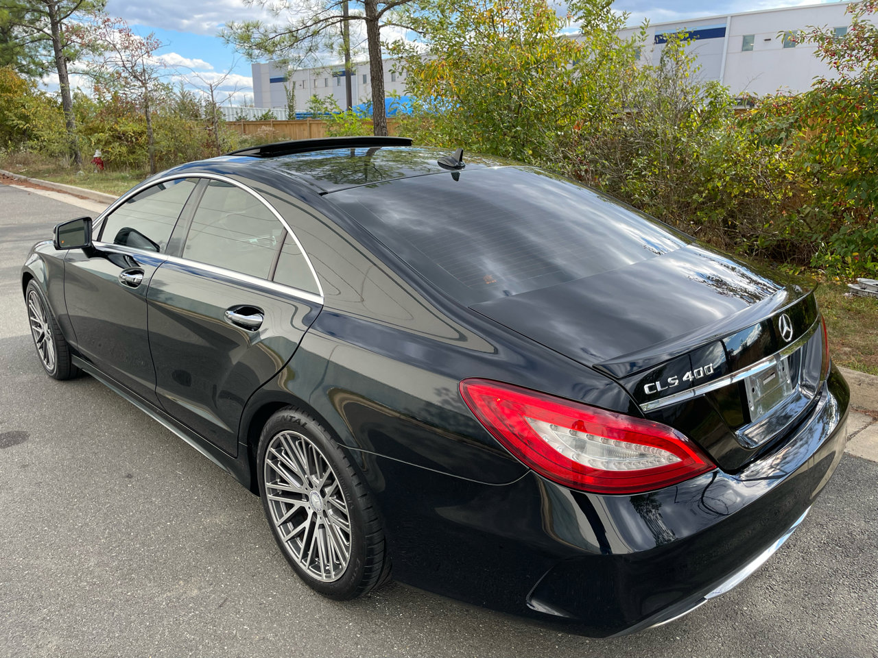 Used 2015 Mercedes-Benz CLS 400 4dr Sdn CLS 400 RWD image 3