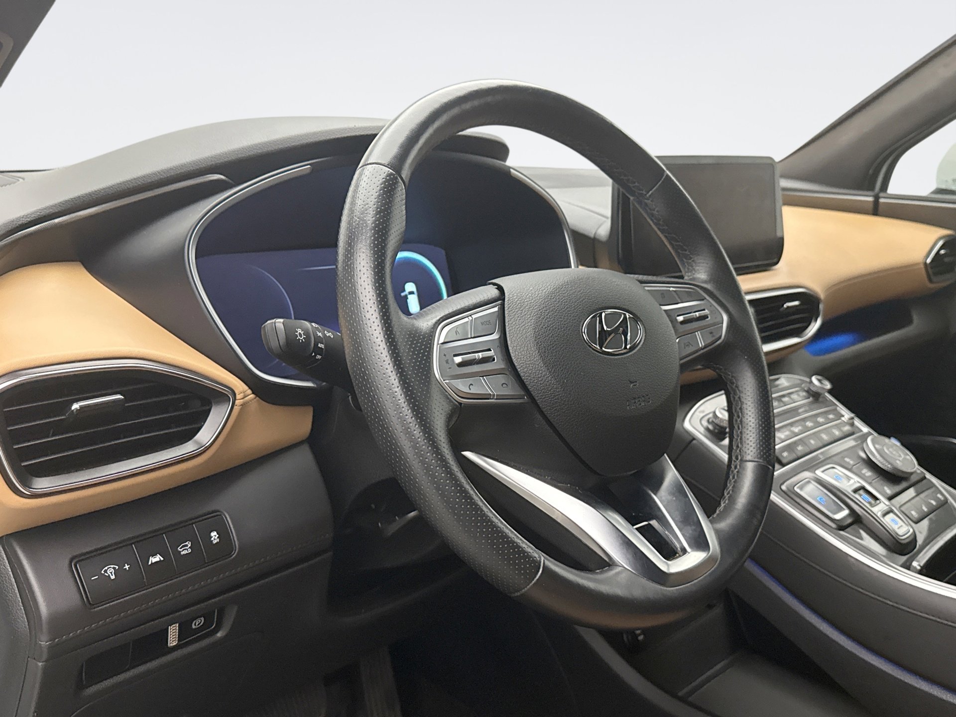 Used 2023 Hyundai Santa Fe Calligraphy AWD/4WD image 7