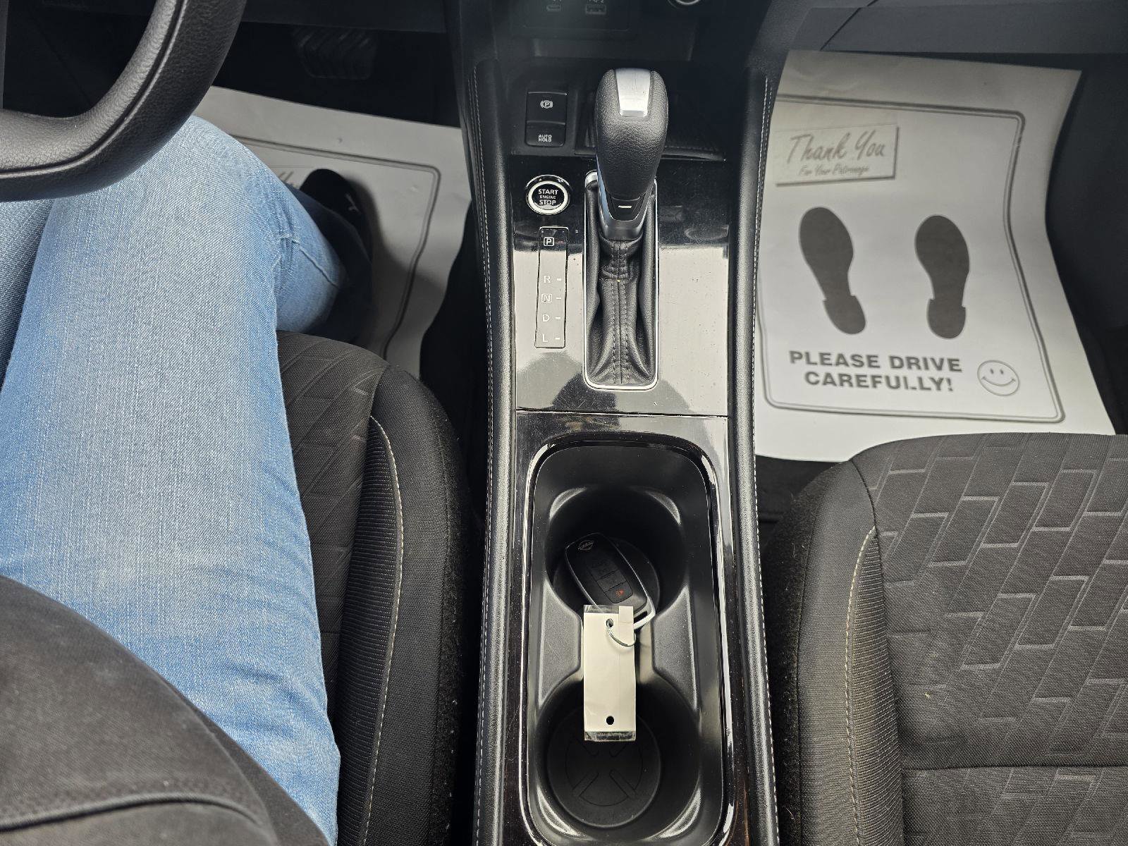 Used 2023 Nissan Kicks SV image 24