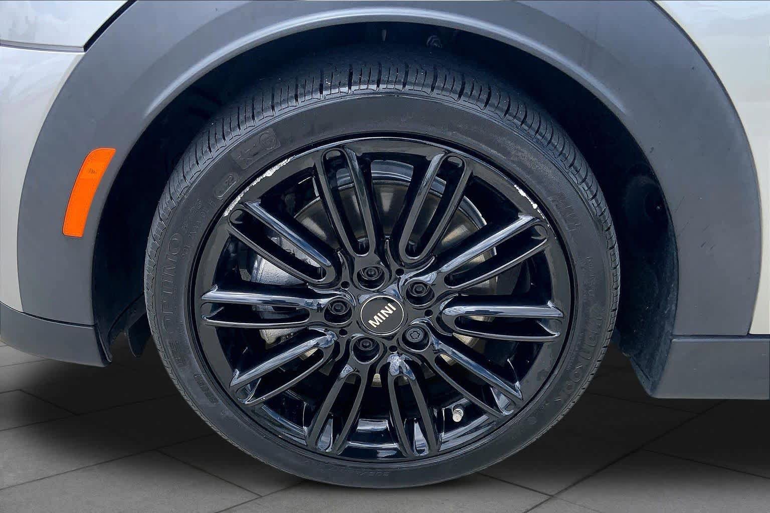 Used 2023 MINI Cooper S FWD image 10