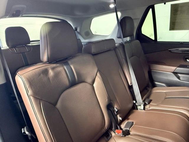Used 2024 Honda Pilot Elite image 46