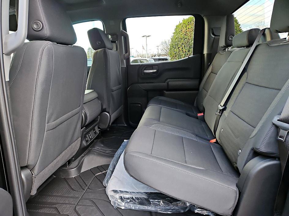 New 2026 Chevrolet Silverado 1500 Custom Trail Boss w/ Turbomax Blackout Package AWD/4WD image 11