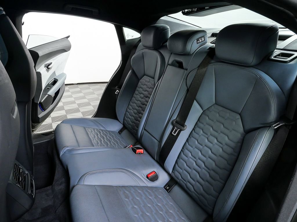 Used 2023 Audi e-tron GT Prestige w/ Prestige Package AWD/4WD image 21