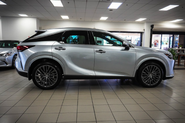 Certified 2025 Lexus RX 350 w/ Convenience Package AWD/4WD image 5
