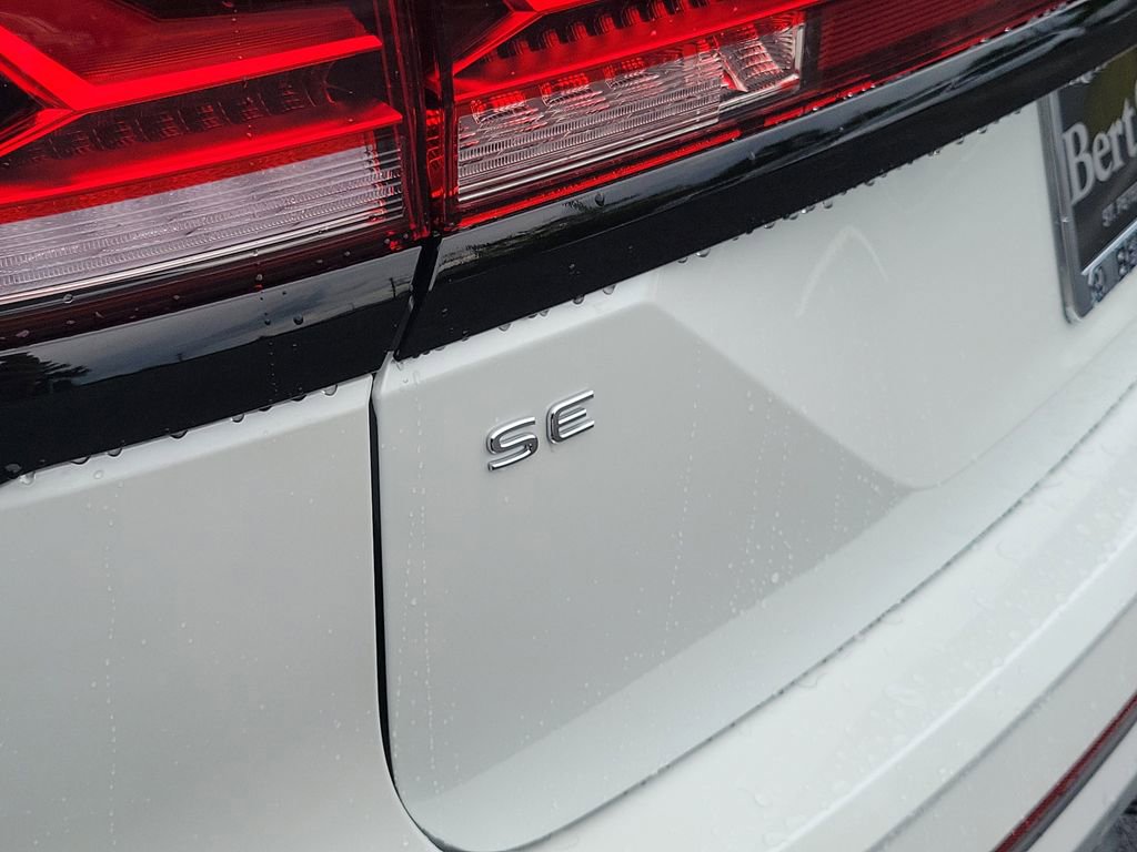 New 2026 Volkswagen Atlas Peak Edition image 6