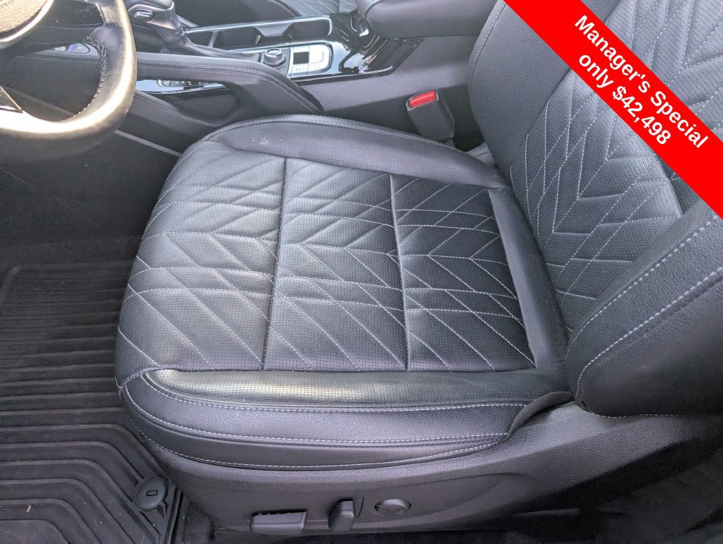 Used 2025 Kia Telluride AWD image 17
