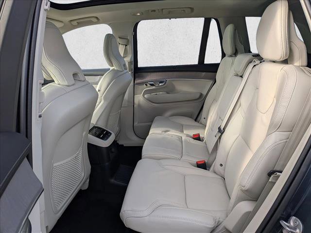 New 2026 Volvo XC90 T8 Ultra w/ Protection Package Premier image 17