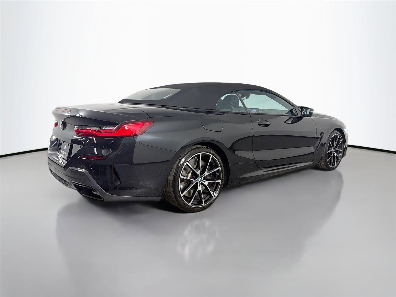 Certified 2025 BMW M850i xDrive Convertible AWD/4WD image 5
