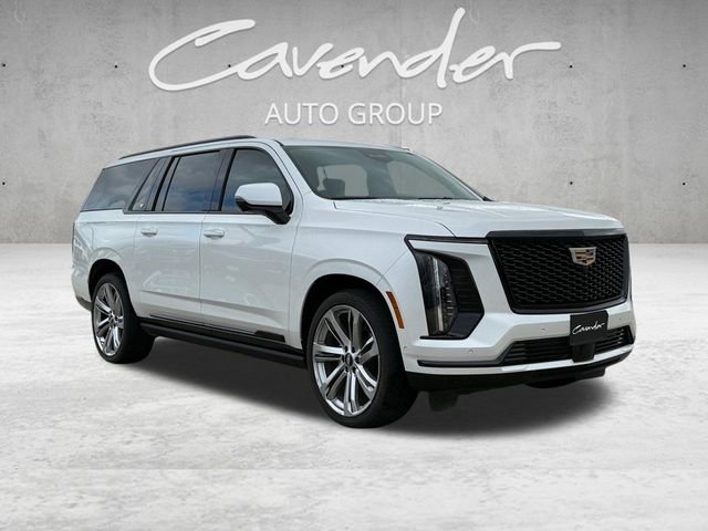 Used 2025 Cadillac Escalade ESV Sport Platinum AWD/4WD image 2