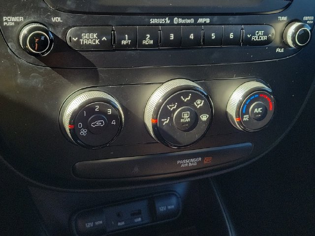 Used 2015 Kia Soul FWD image 27