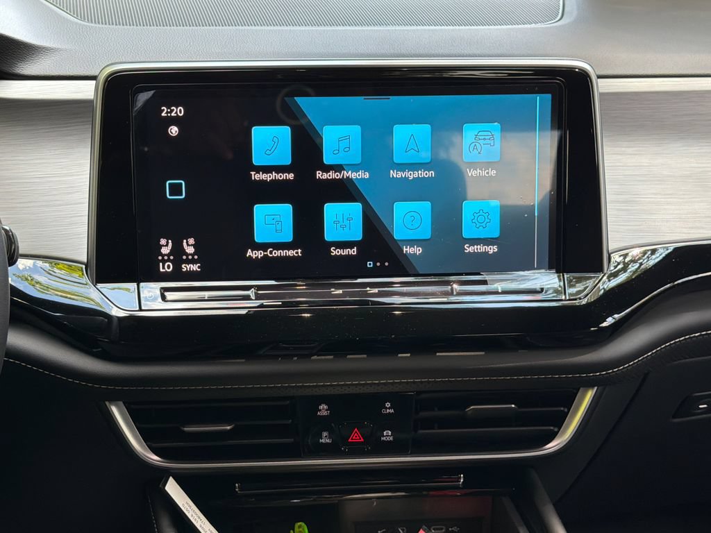 New 2026 Volkswagen Atlas Cross Sport SE AWD/4WD image 21