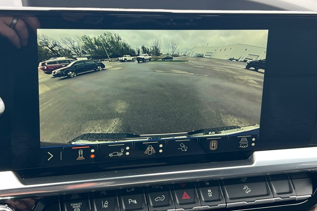 New 2026 GMC Sierra 2500 SLE AWD/4WD image 16