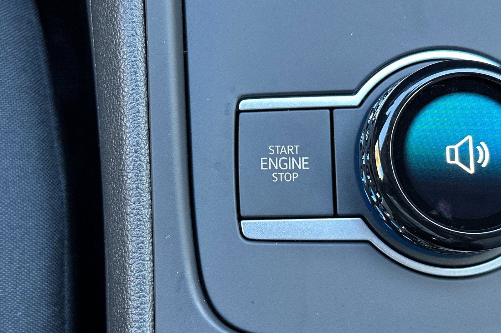 New 2025 Volkswagen Tiguan S image 21