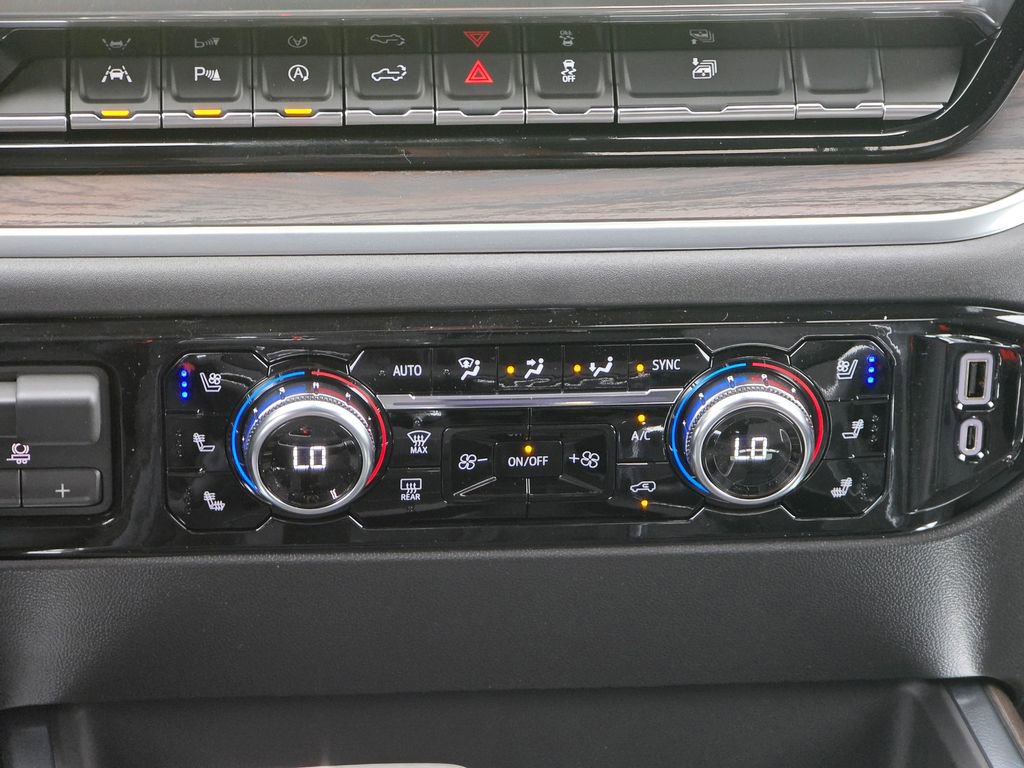 New 2026 GMC Sierra 1500 SLT w/ SLT Premium Plus Package image 31