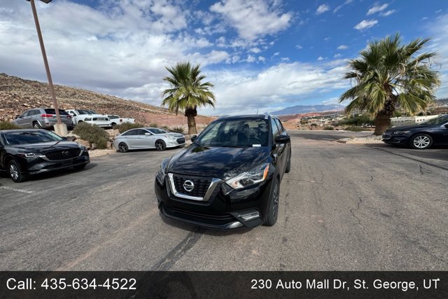 Used 2018 Nissan Kicks SR