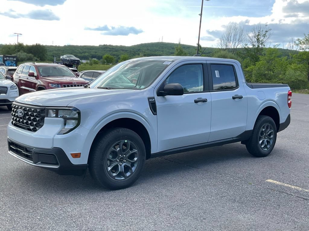 New 2026 Ford Maverick XLT w/ Equipment Group 301A AWD/4WD image 29