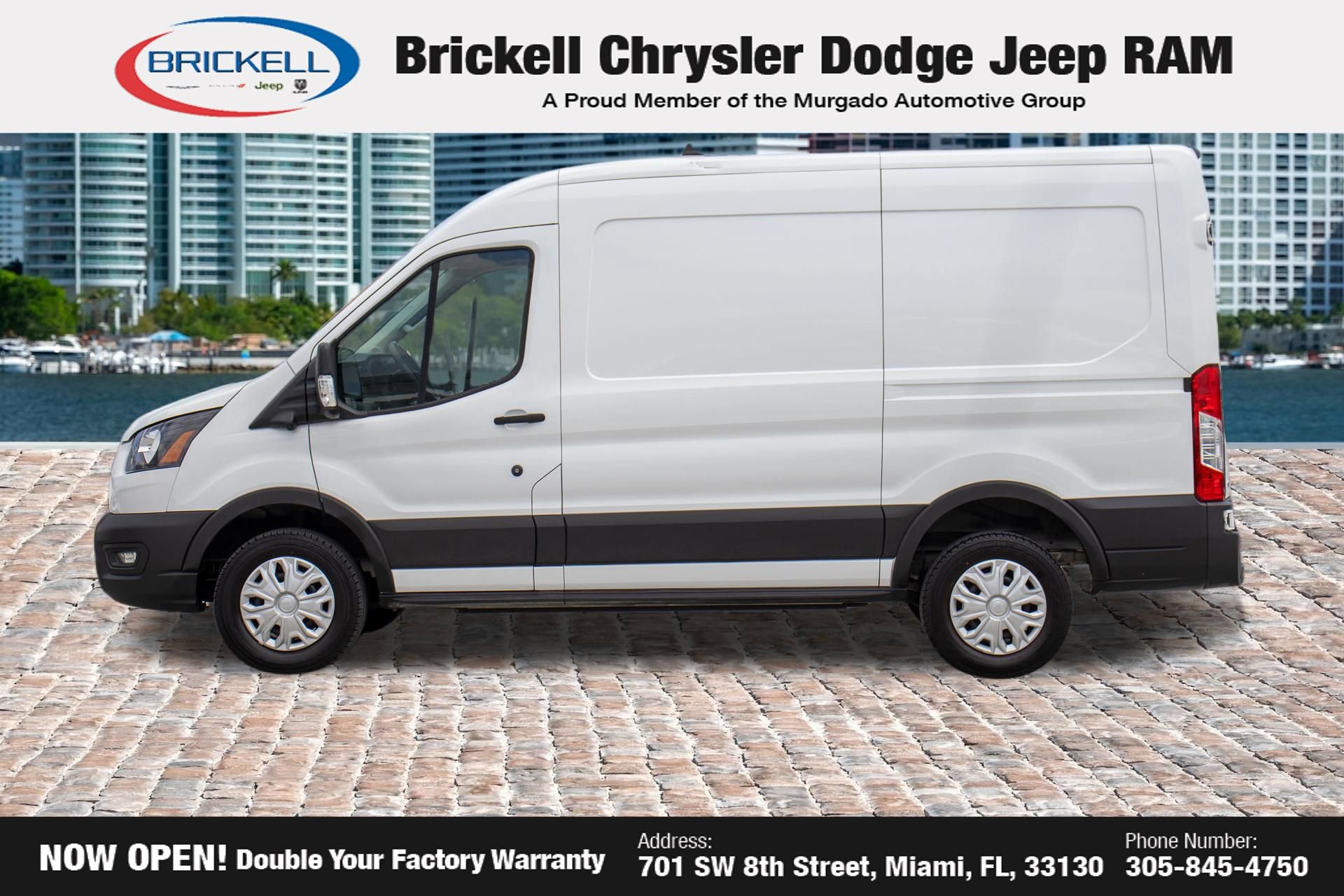 Used 2023 Ford E-Transit Medium Roof image 9