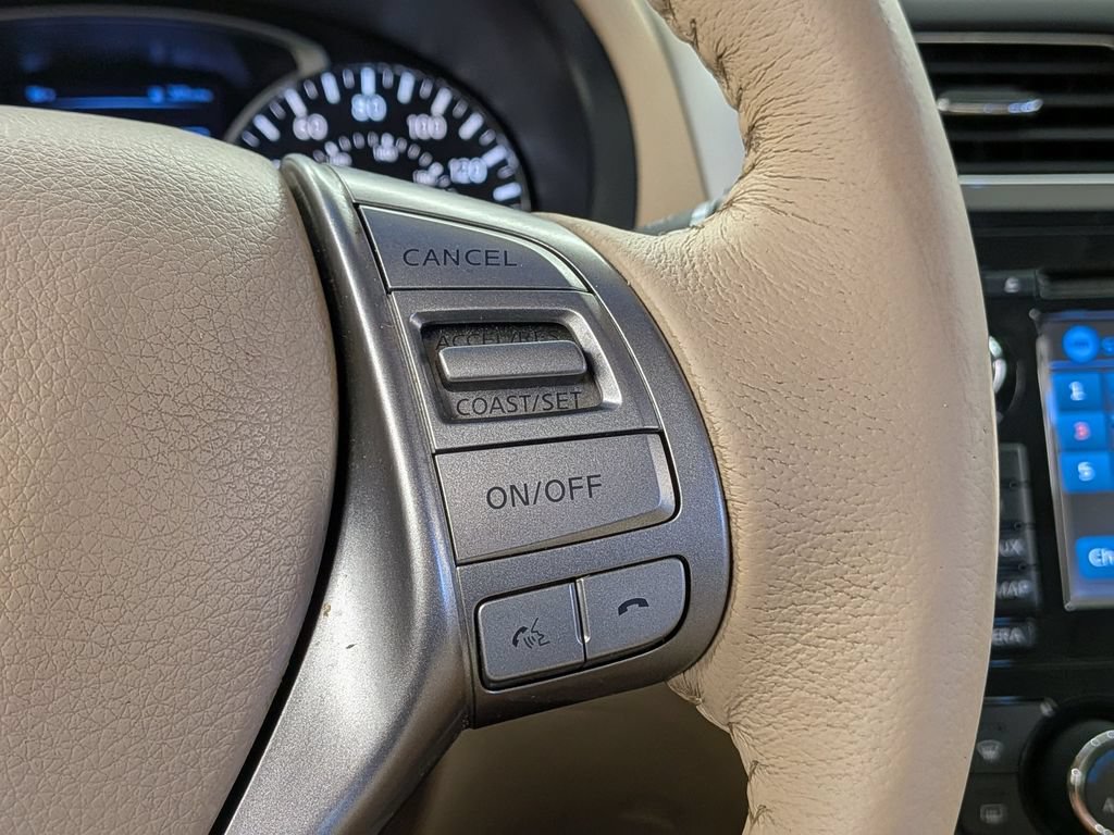 Used 2015 Nissan Altima 2.5 SL w/ Technology Package FWD image 20