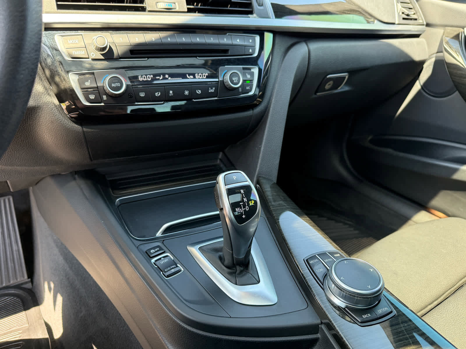 Used 2018 BMW 330i Sedan image 22