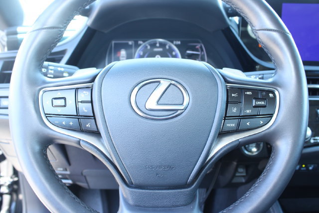 Used 2024 Lexus ES 350 w/ Premium Package FWD image 17