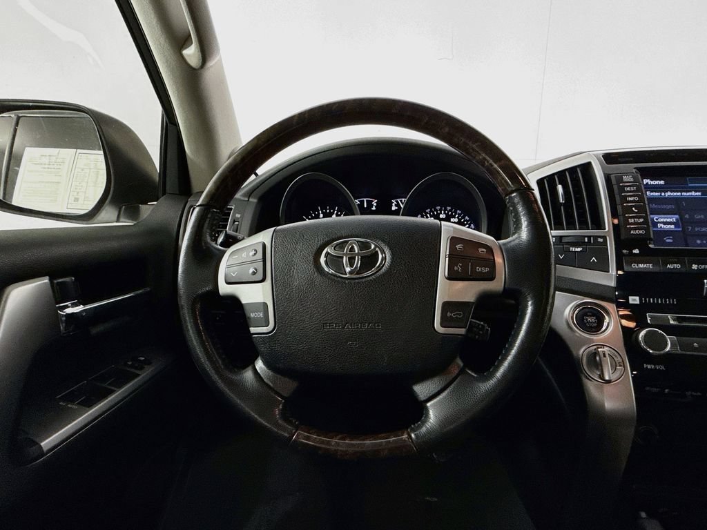 Used 2013 Toyota Land Cruiser AWD/4WD image 11