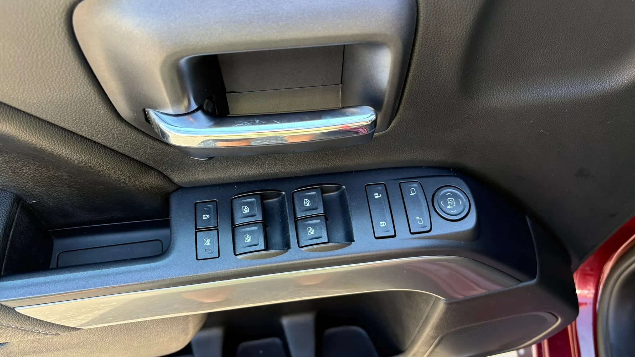 Used 2015 Chevrolet Silverado 1500 LT w/ All Star Edition AWD/4WD image 18